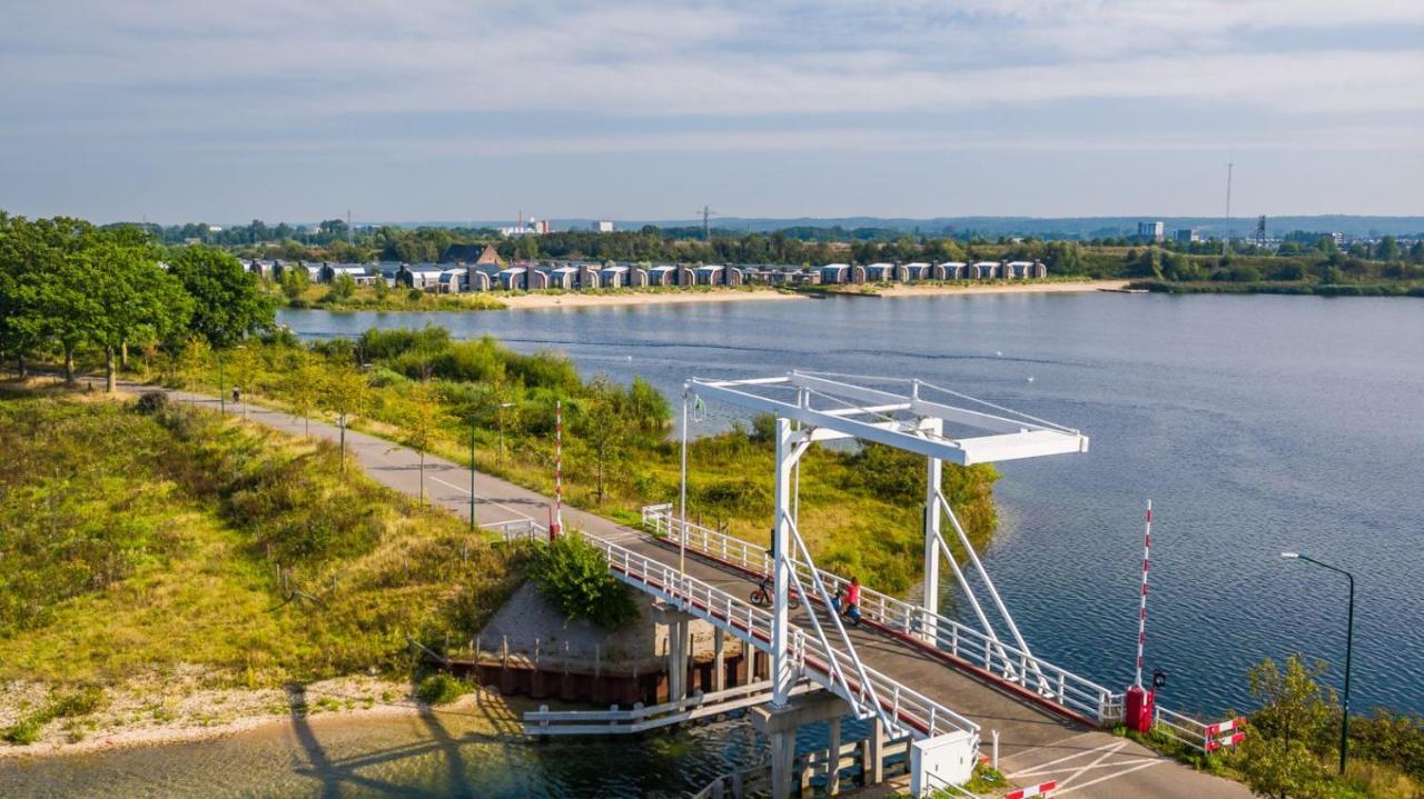 Europarcs De Kraaijenbergse Plassen Linden Esterno foto
